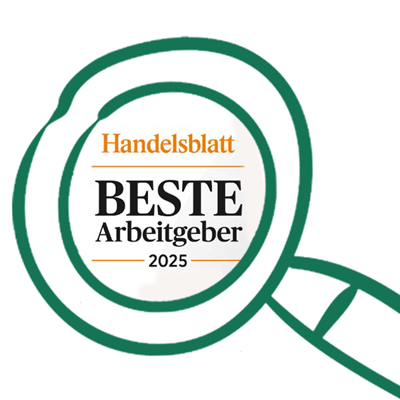 Eine Lupe vergrößert das Logo: Bester Arbeitgeber 2025 vom Handelsblatt. Lehleiter + Partner wurde im Jahr 2025 als bester Arbeitgeber in der Branche Steuerberatung ausgezeichnet.